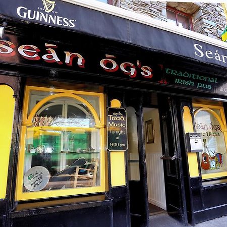 Sean Og'S Accomodation Tralee Bagian luar foto